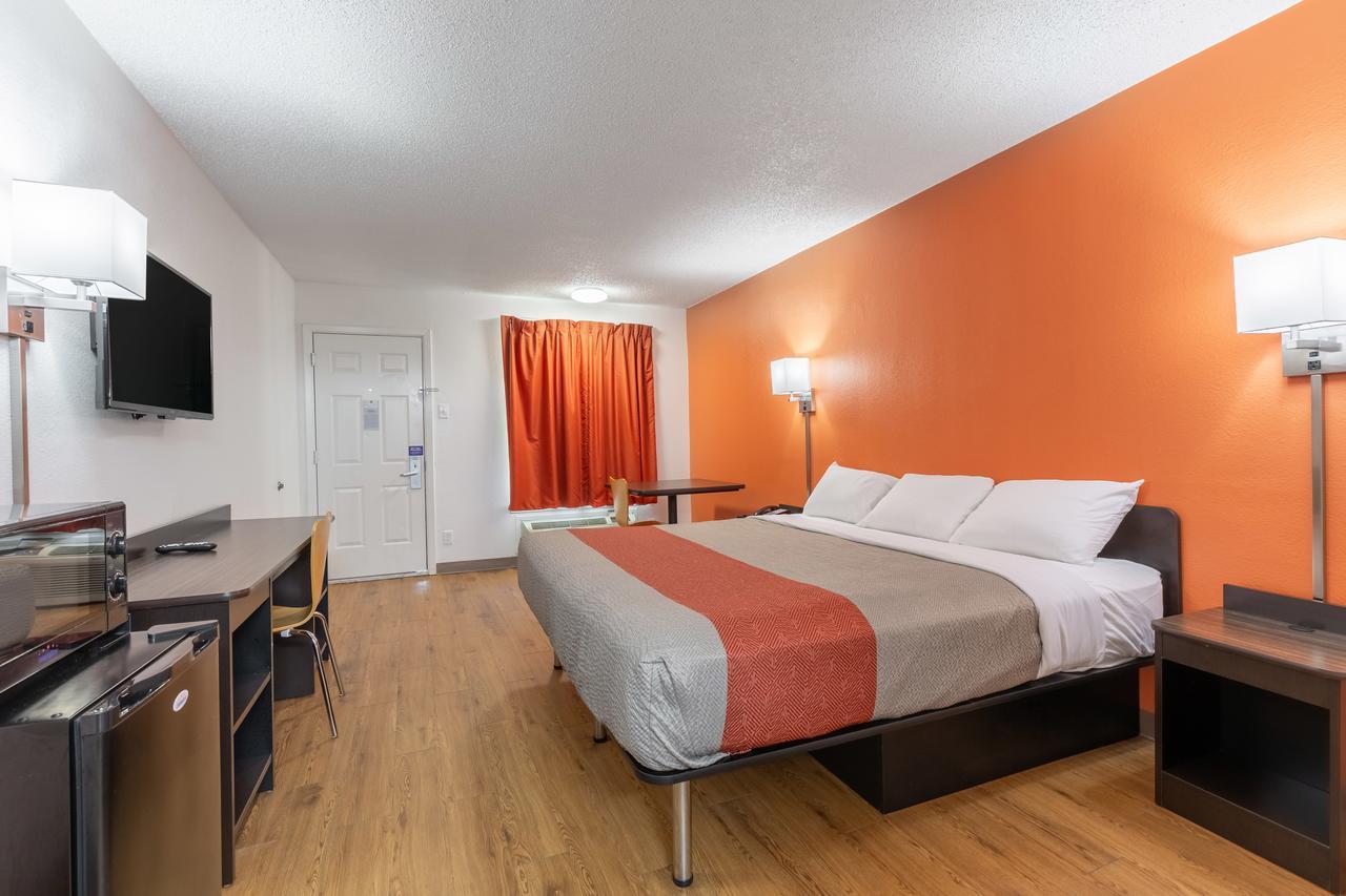 Motel 6-Bryan, Tx - University Area エクステリア 写真