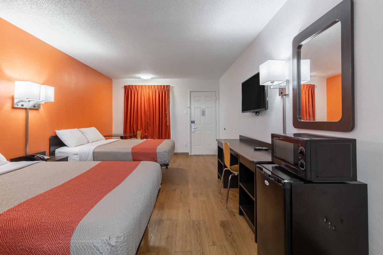 Motel 6-Bryan, Tx - University Area エクステリア 写真