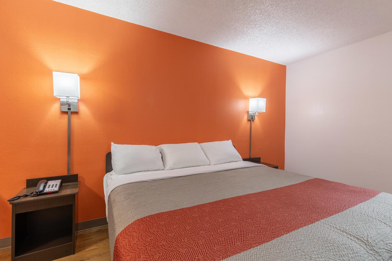 Motel 6-Bryan, Tx - University Area エクステリア 写真