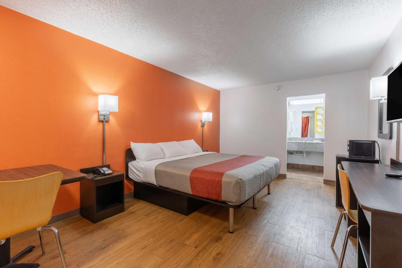 Motel 6-Bryan, Tx - University Area エクステリア 写真