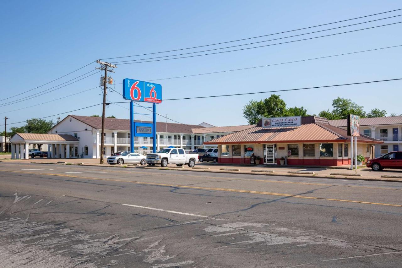 Motel 6-Bryan, Tx - University Area エクステリア 写真